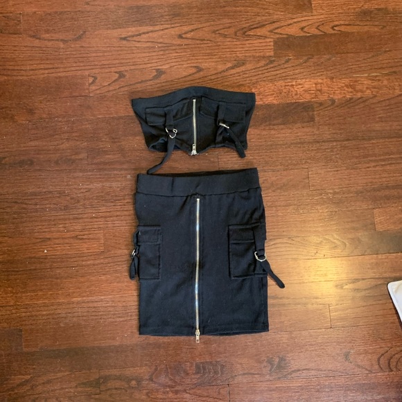Fashion Nova Dresses & Skirts - Two-Piece Black Zipper Set